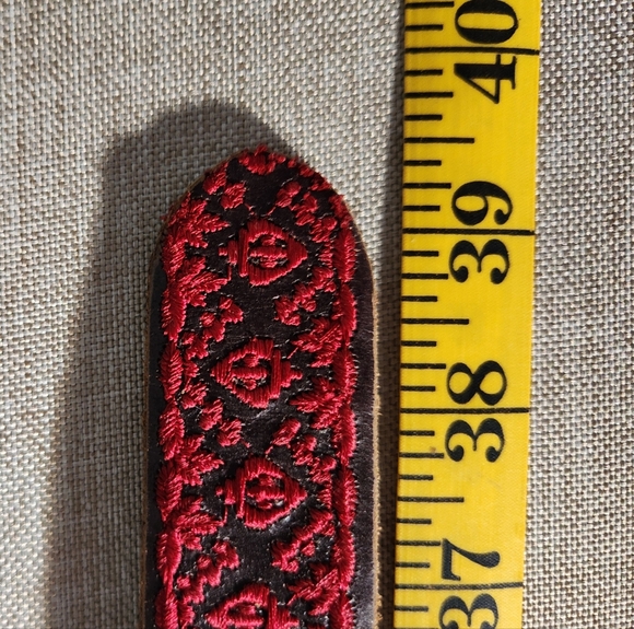 Lucky Brand Leather Belt, with embroidered detail. Red and Black. - Picture 4 of 8